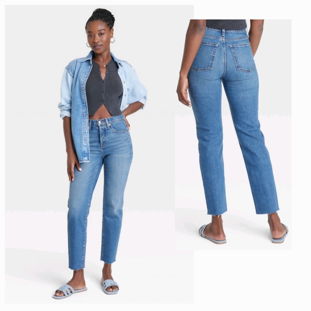 NWT Button Fly Straight Jeans Size 4